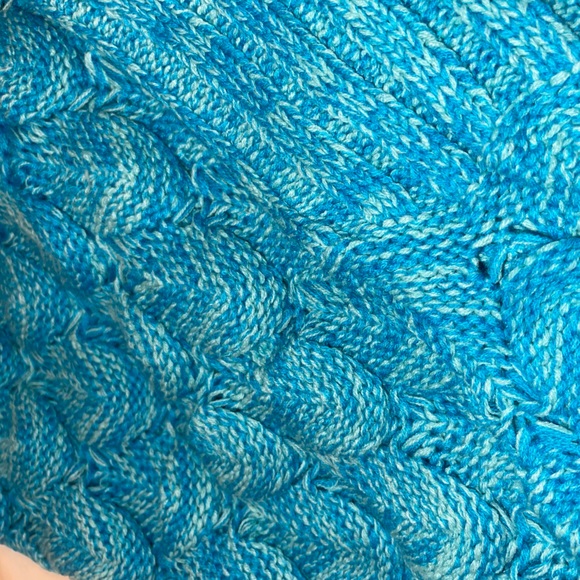Adult Mermaid Blanket - Picture 3 of 3
